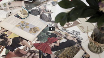 Kırıldıkça Açılır